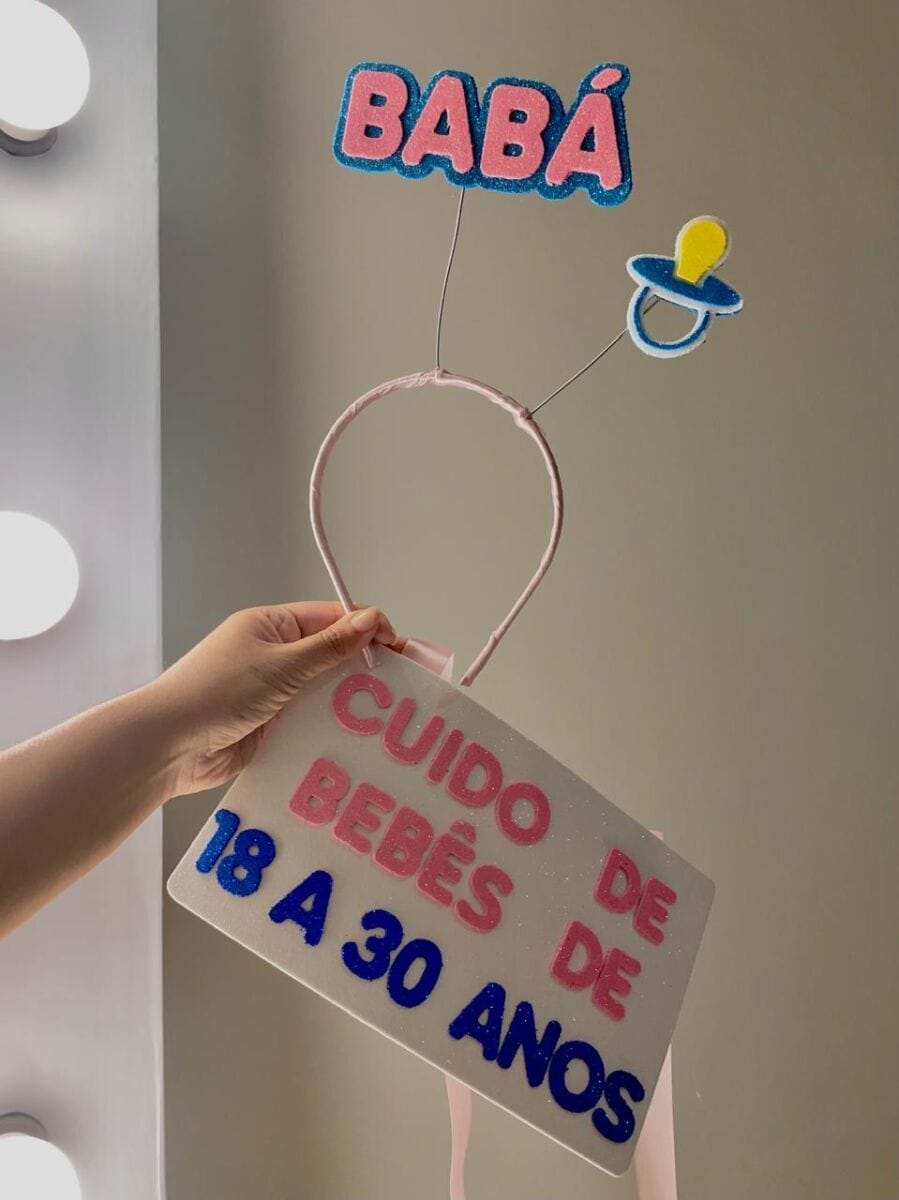 BEBE CHUPETA 3